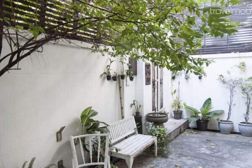 Photo of Outdoor in Yan Nawa