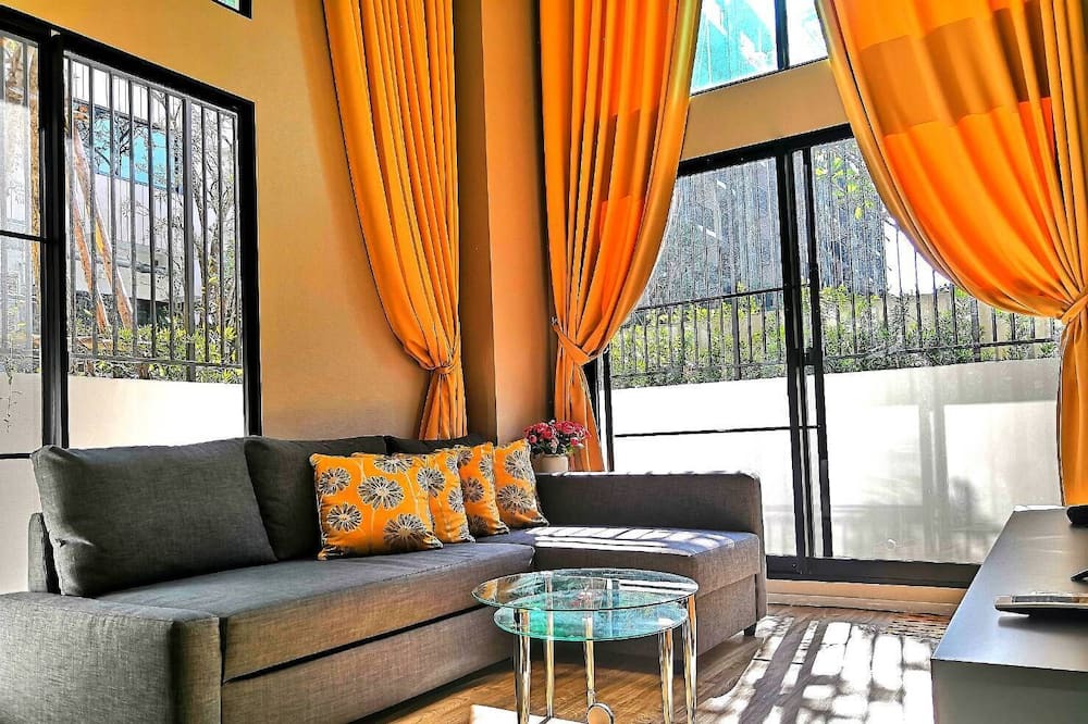 Photo of Livingroom in Sathorn