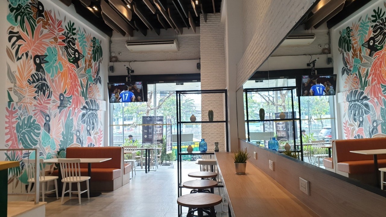 Photo of Others in Samsen Nok