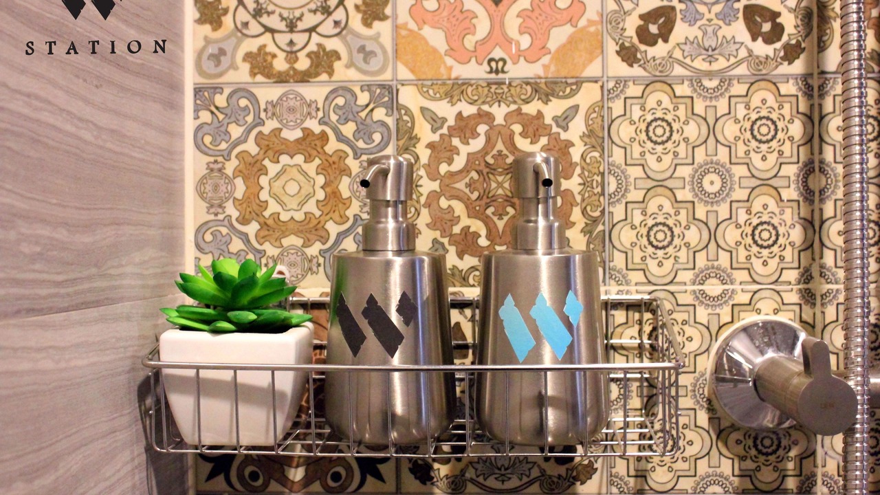 Photo of Bathroom in Bang Lamphu Lang