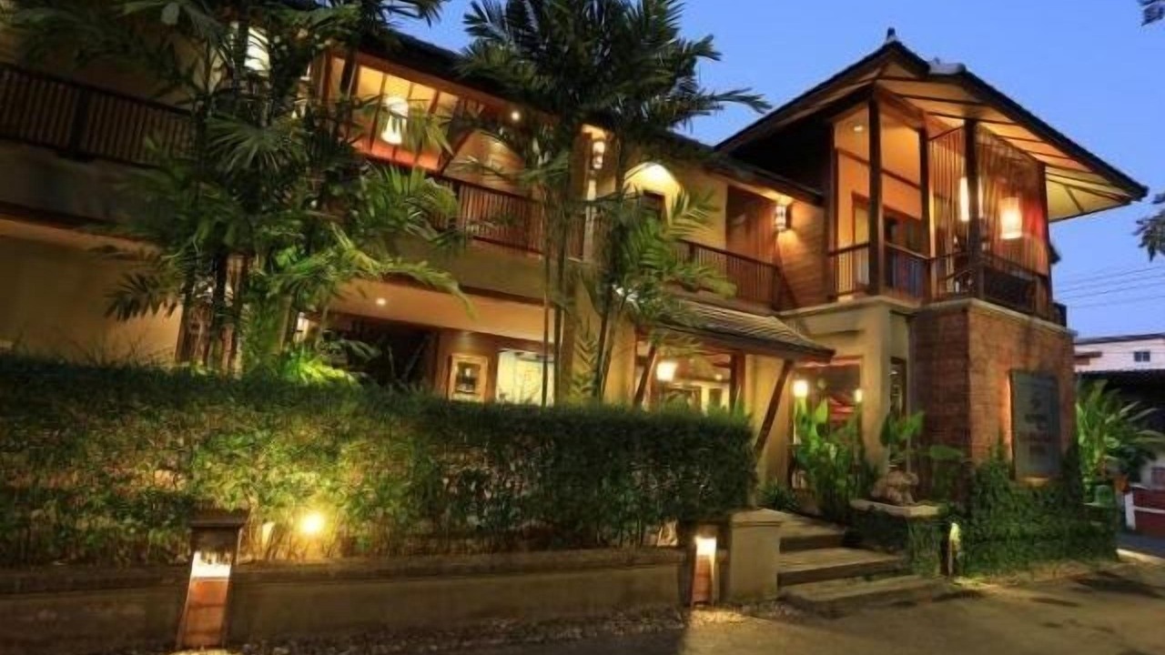 Photo of Outdoor in Mueang Nga