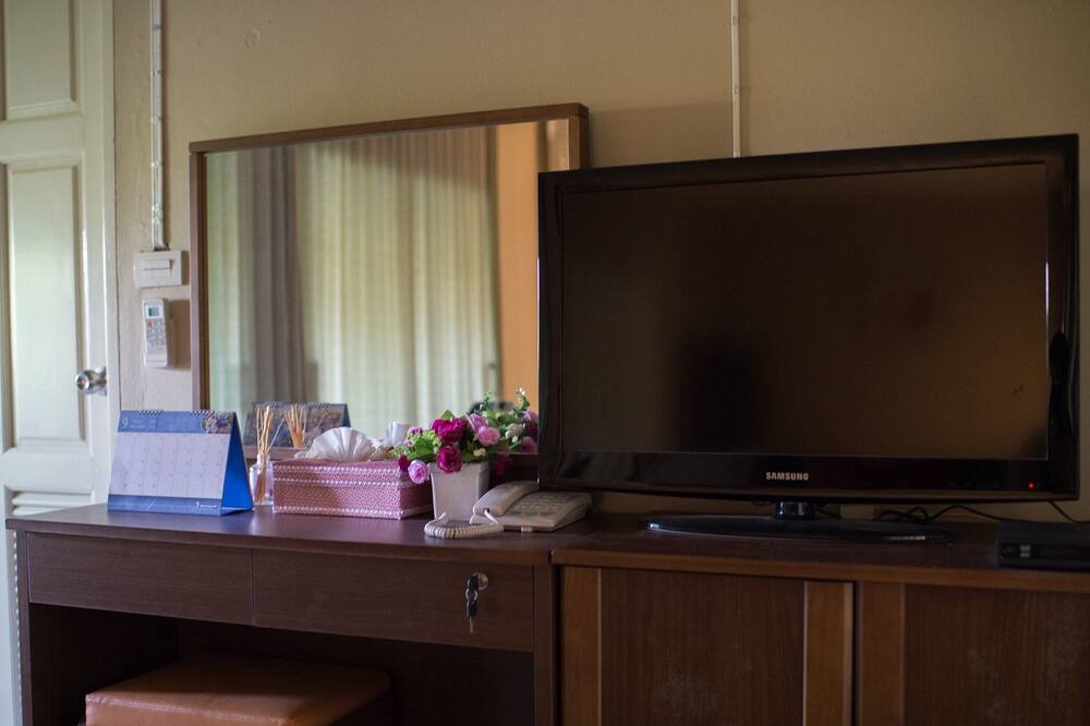 Photo of Bedroom in Amphawa
