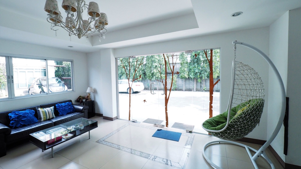 Photo of Livingroom in Bang Yai