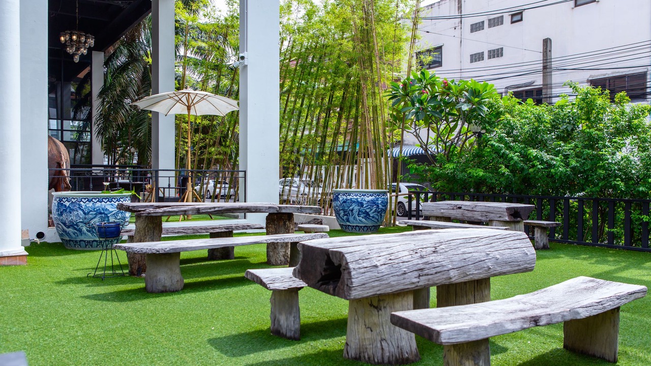 Photo of Outdoor in Phlabphla