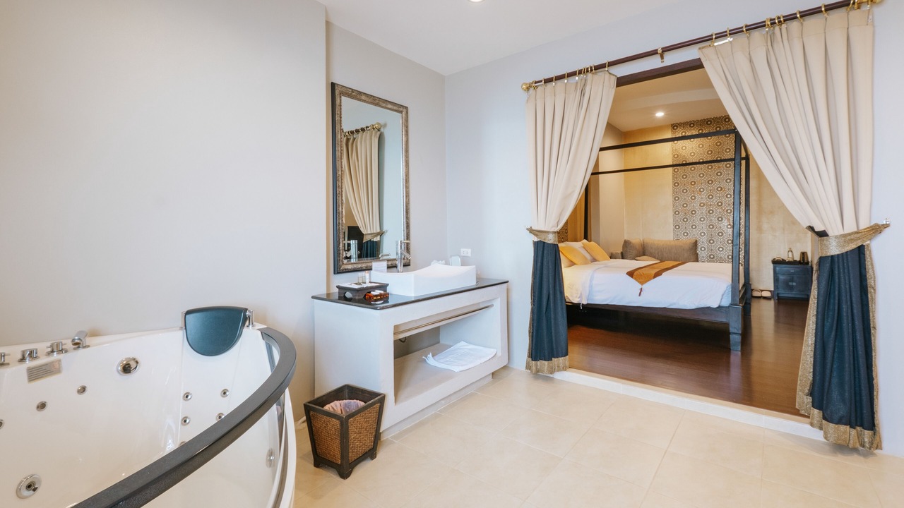 Photo of Bedroom in Tha Tum
