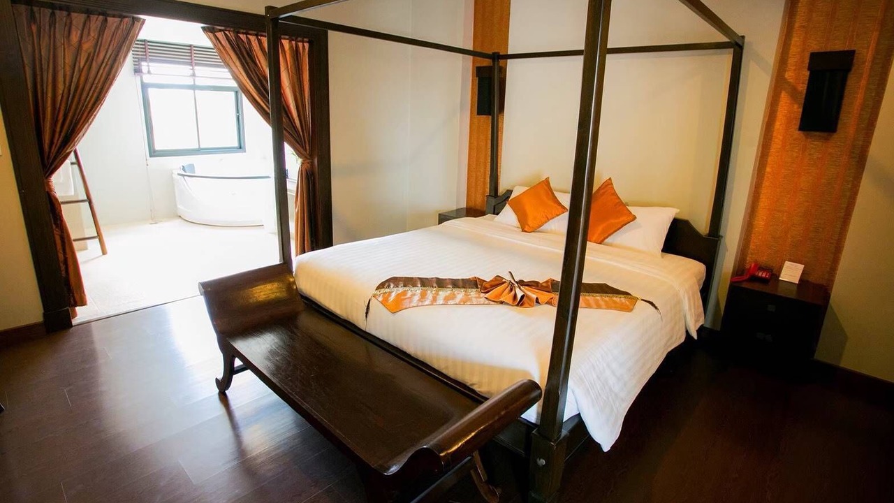 Photo of Bedroom in Tha Tum