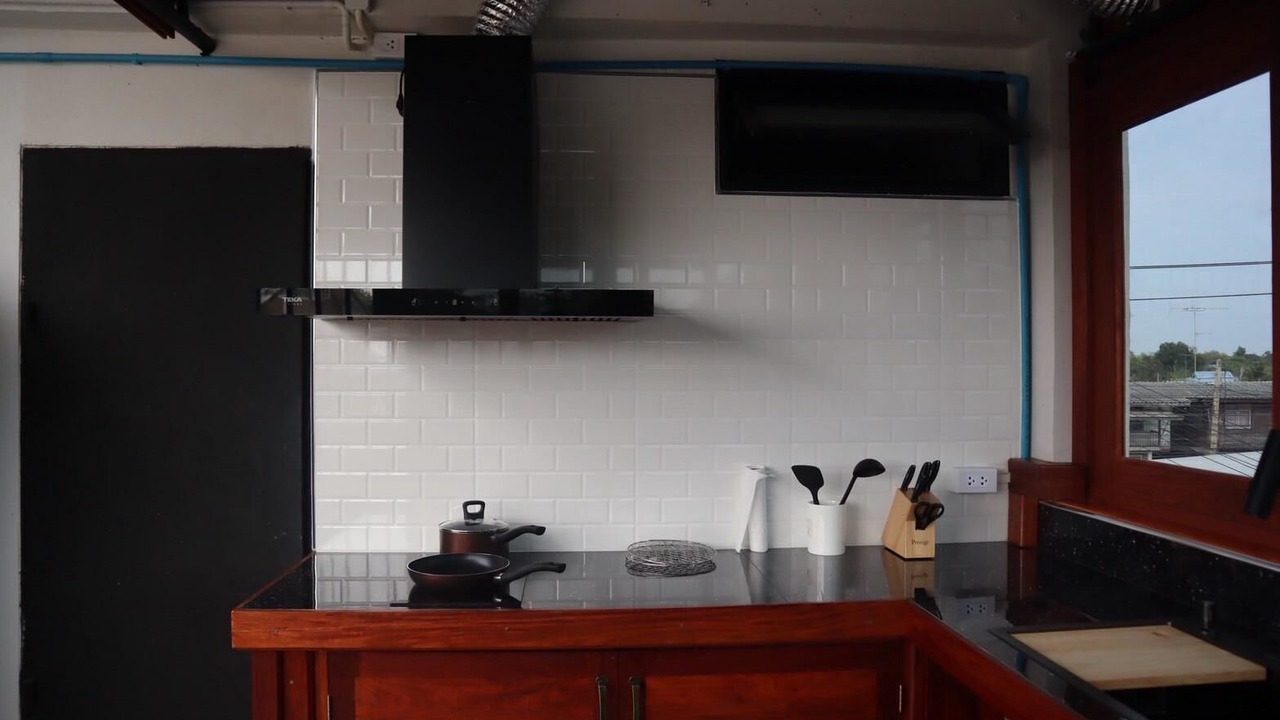 Photo of Kitchen in U Thong