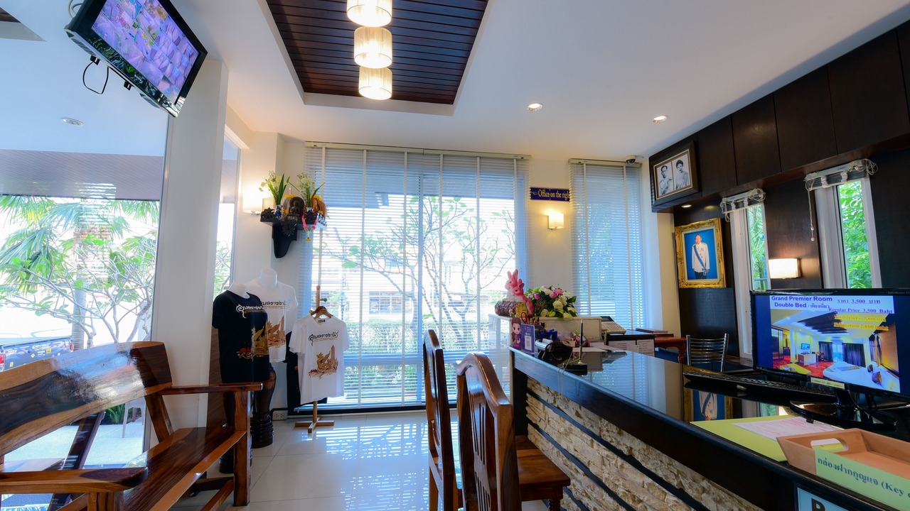 Photo of Others in Chaeramae