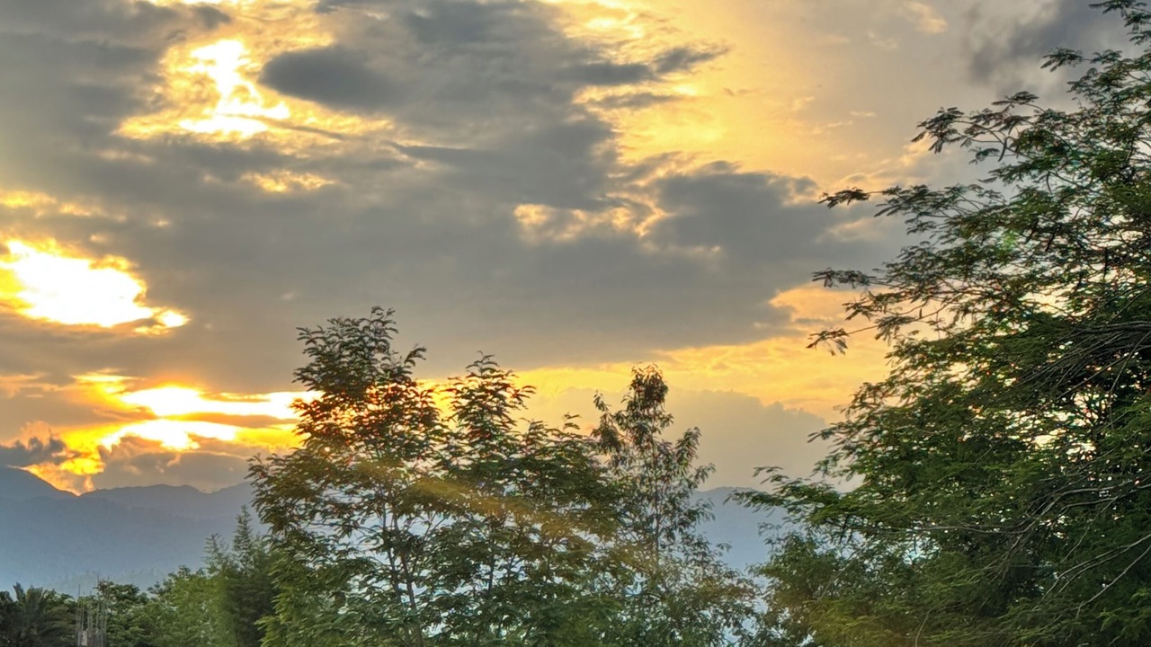 Photo of Outdoor in Mae Hi