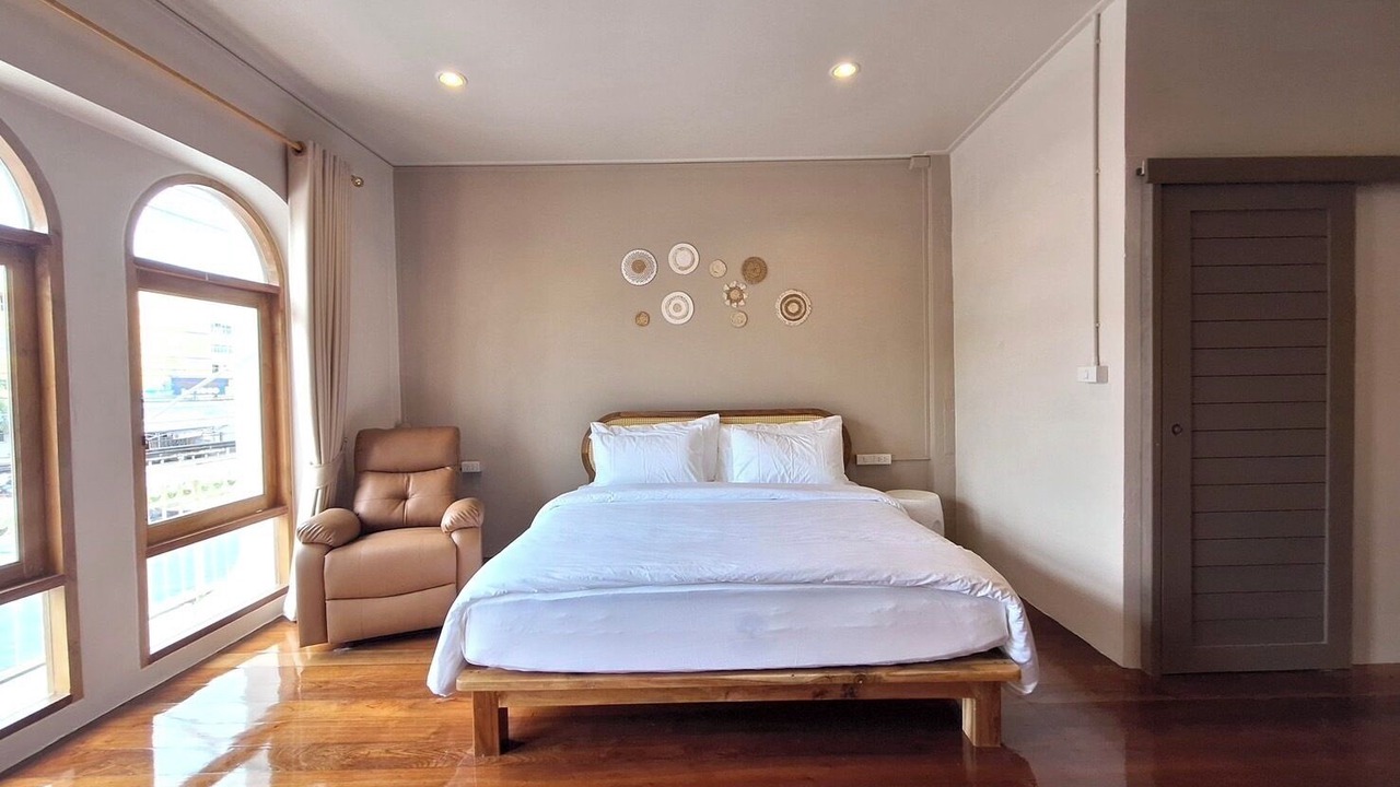 Photo of Bedroom in Bang Phra