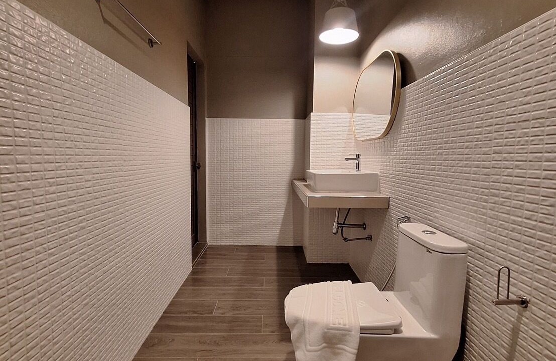 Photo of Bathroom in Bang Phra