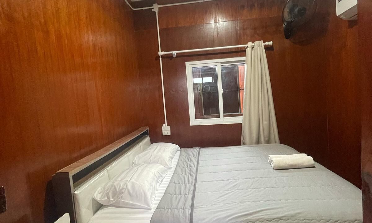 Photo of Bedroom in Taling Ngam
