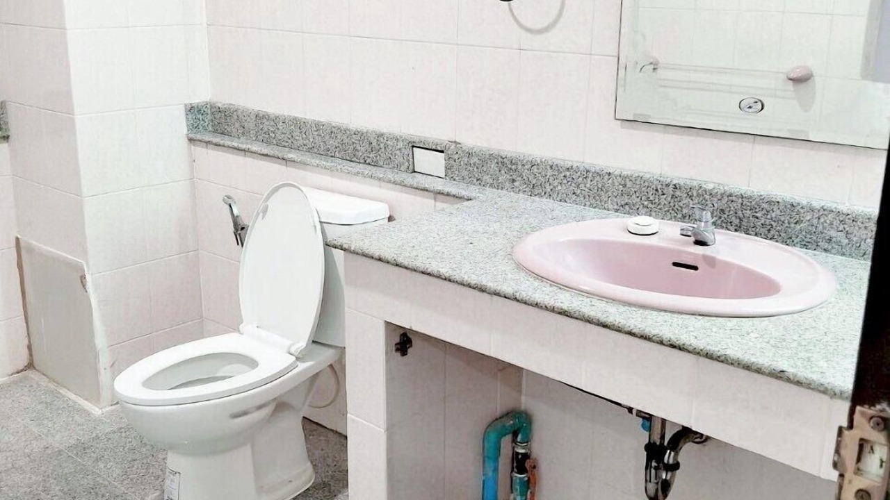 Photo of Bathroom in Nana