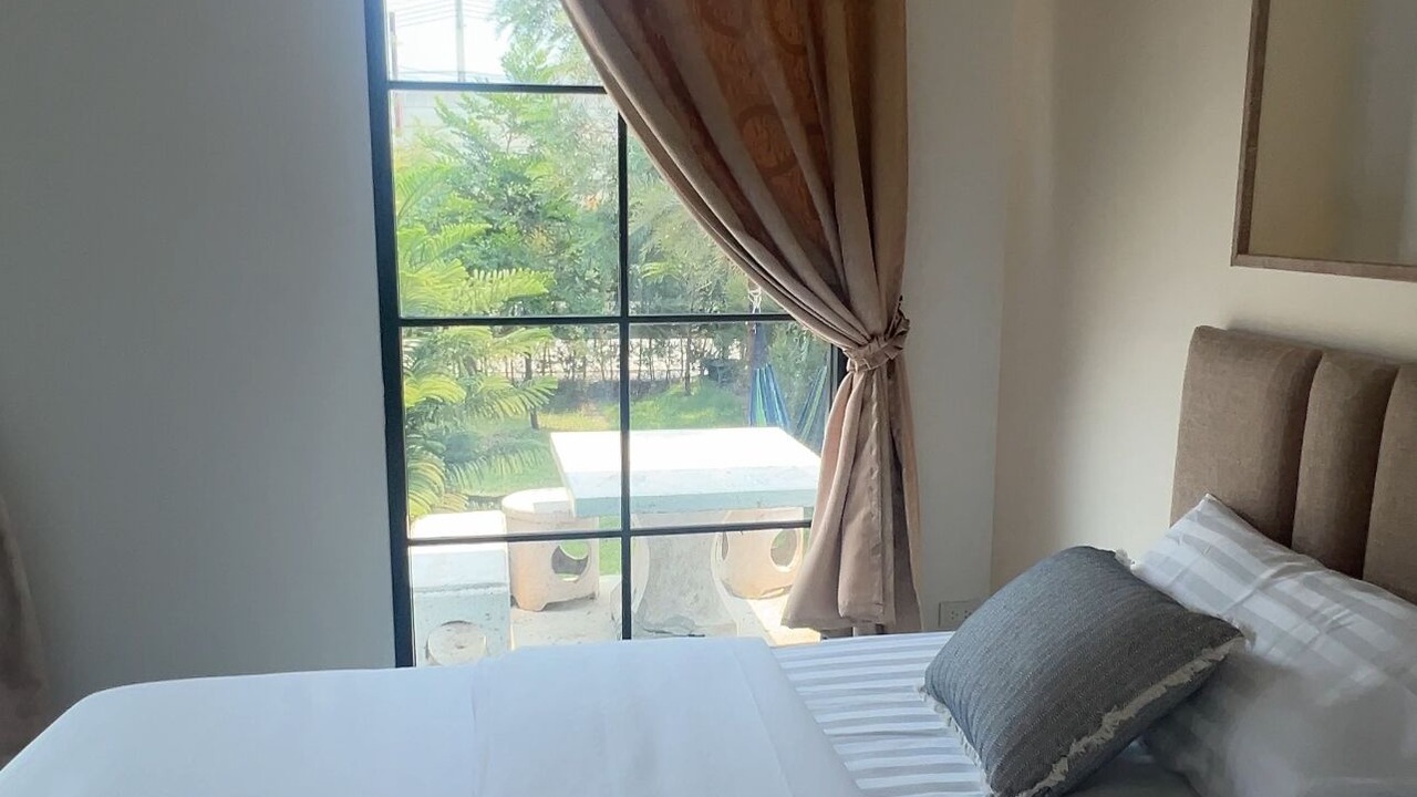 Photo of Bedroom in Racha Thewa