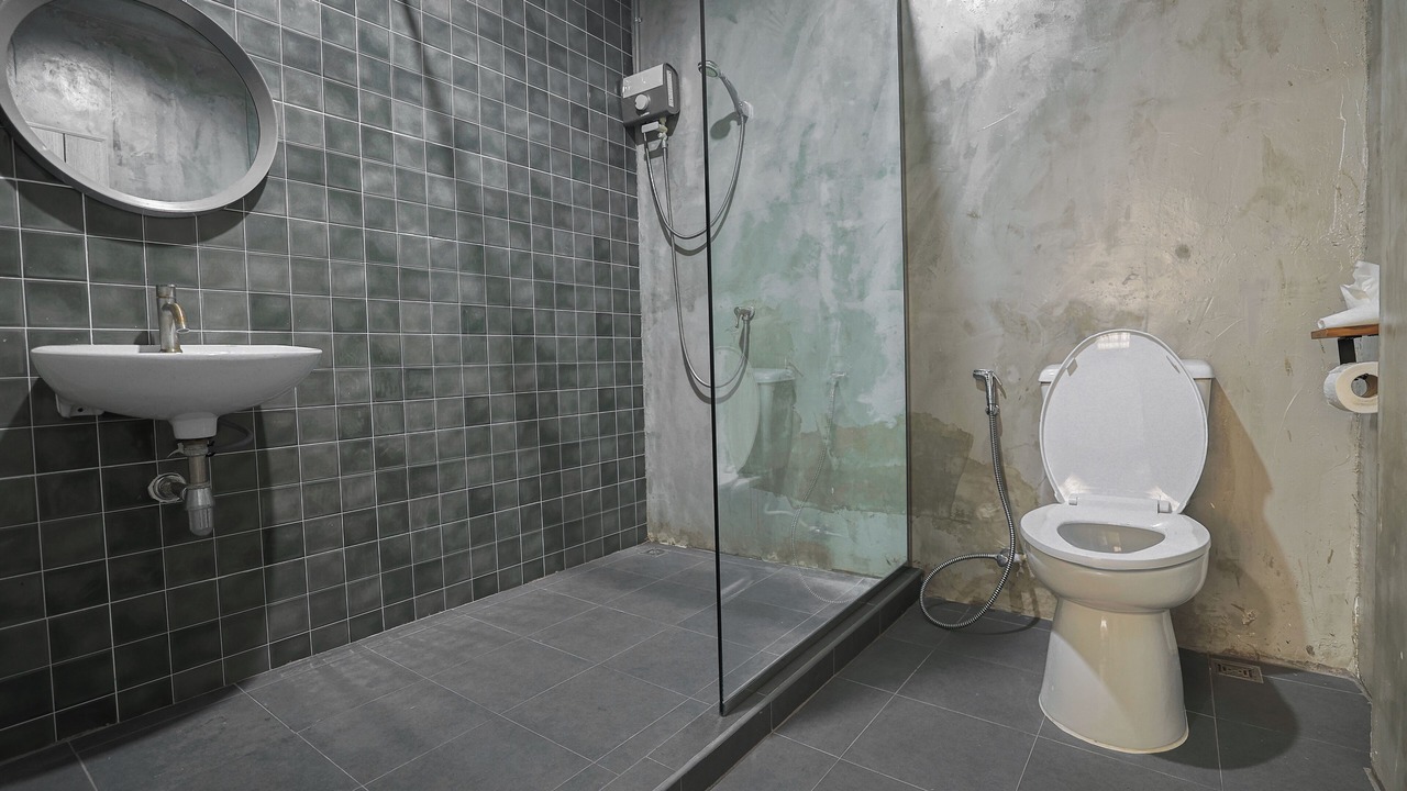 Photo of Bathroom in Yan Nawa