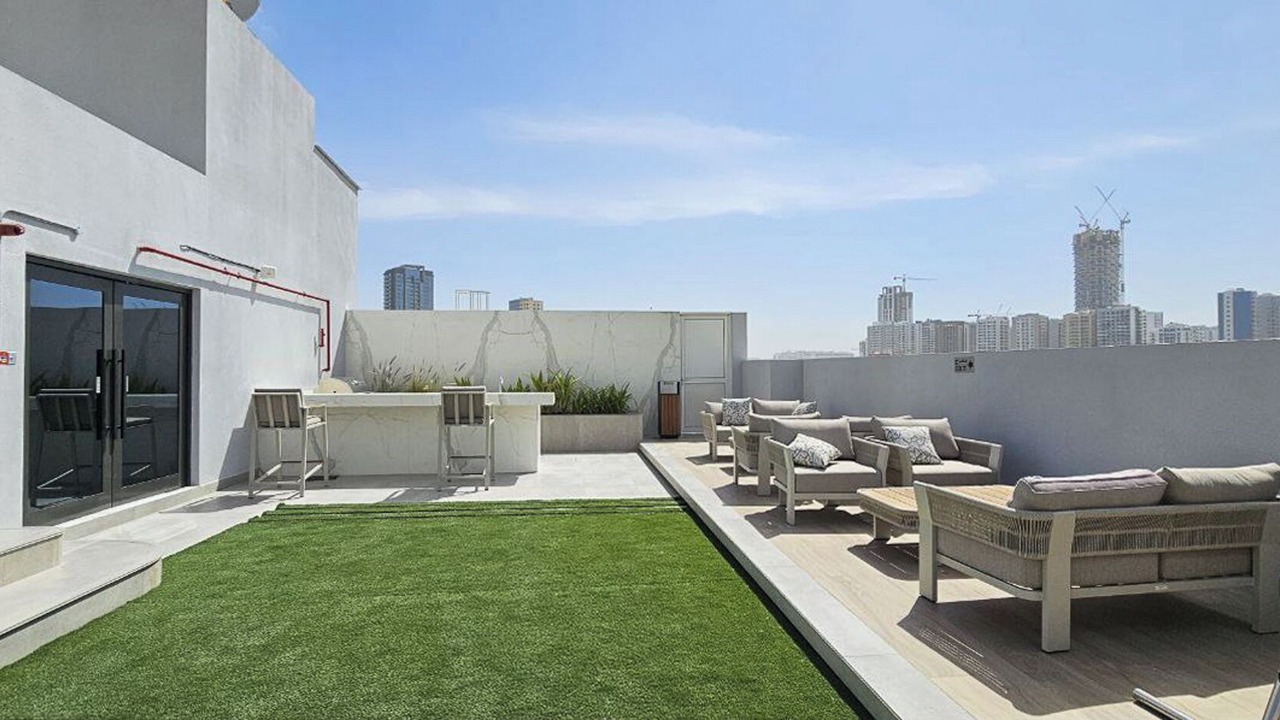 Photo of Outdoor in Jumeirah Village Circle