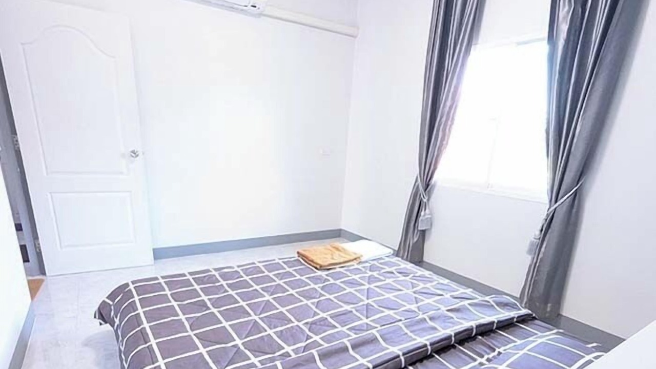 Photo of Bedroom in Mae Jo