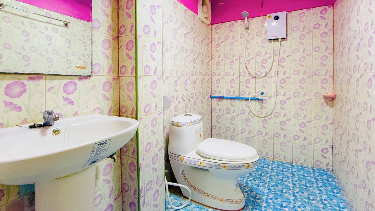 Photo of Bathroom in Det Udom