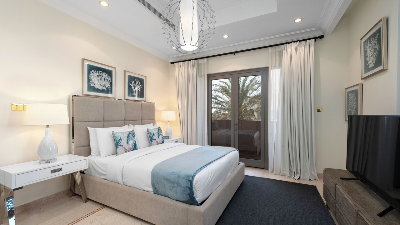 Photo of Bedroom in Discovery Gardens