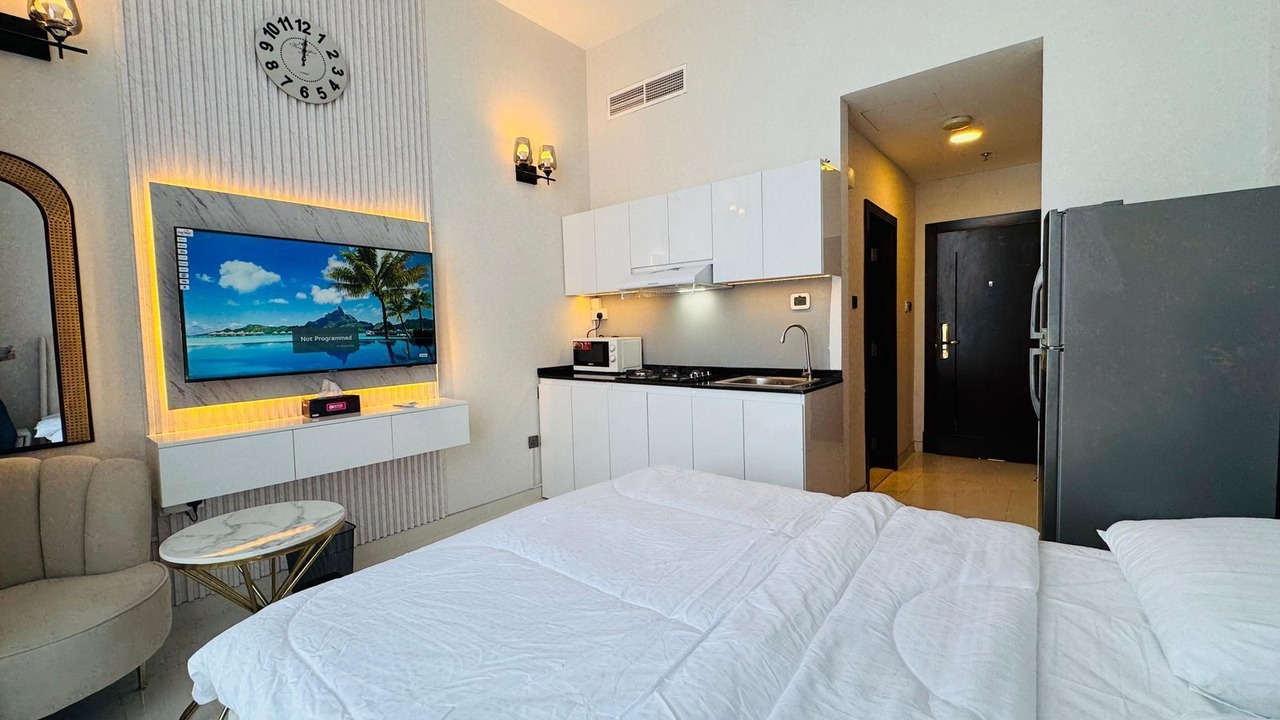 Photo of Bedroom in Jumeira 3