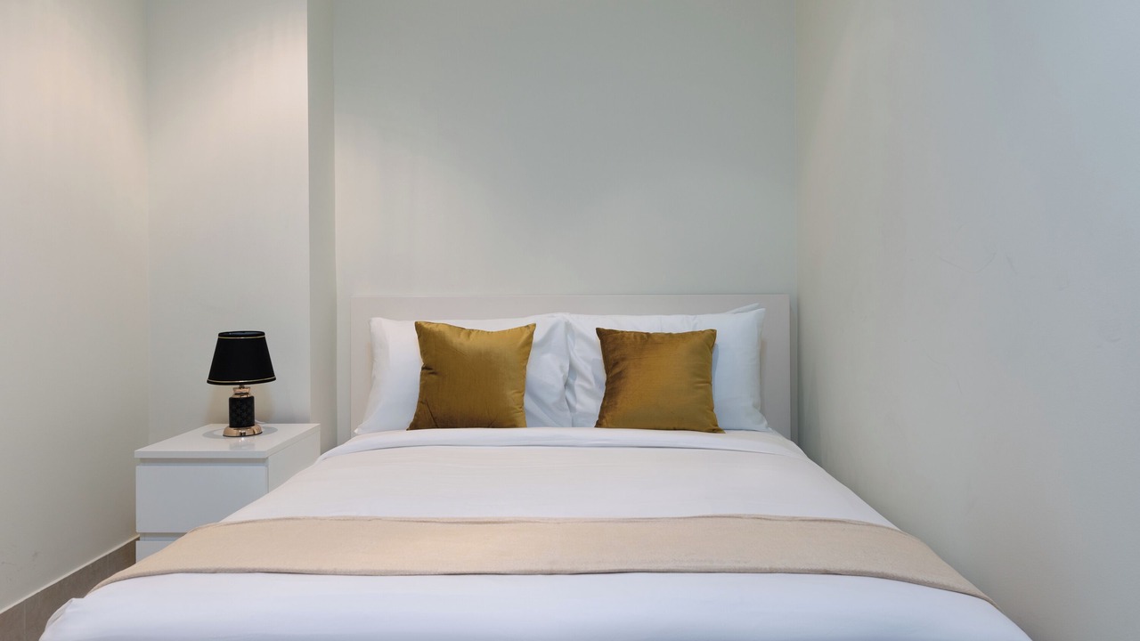 Photo of Bedroom in Discovery Gardens