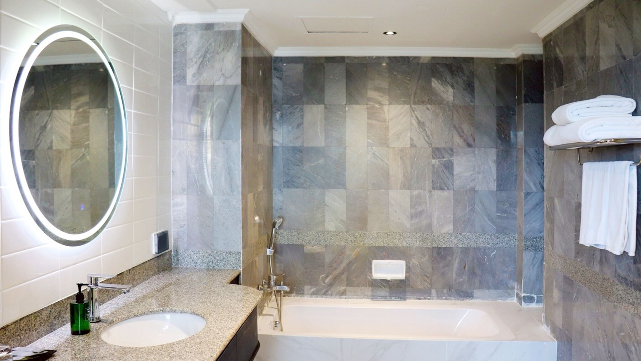 Photo of Bathroom in Phaya Thai