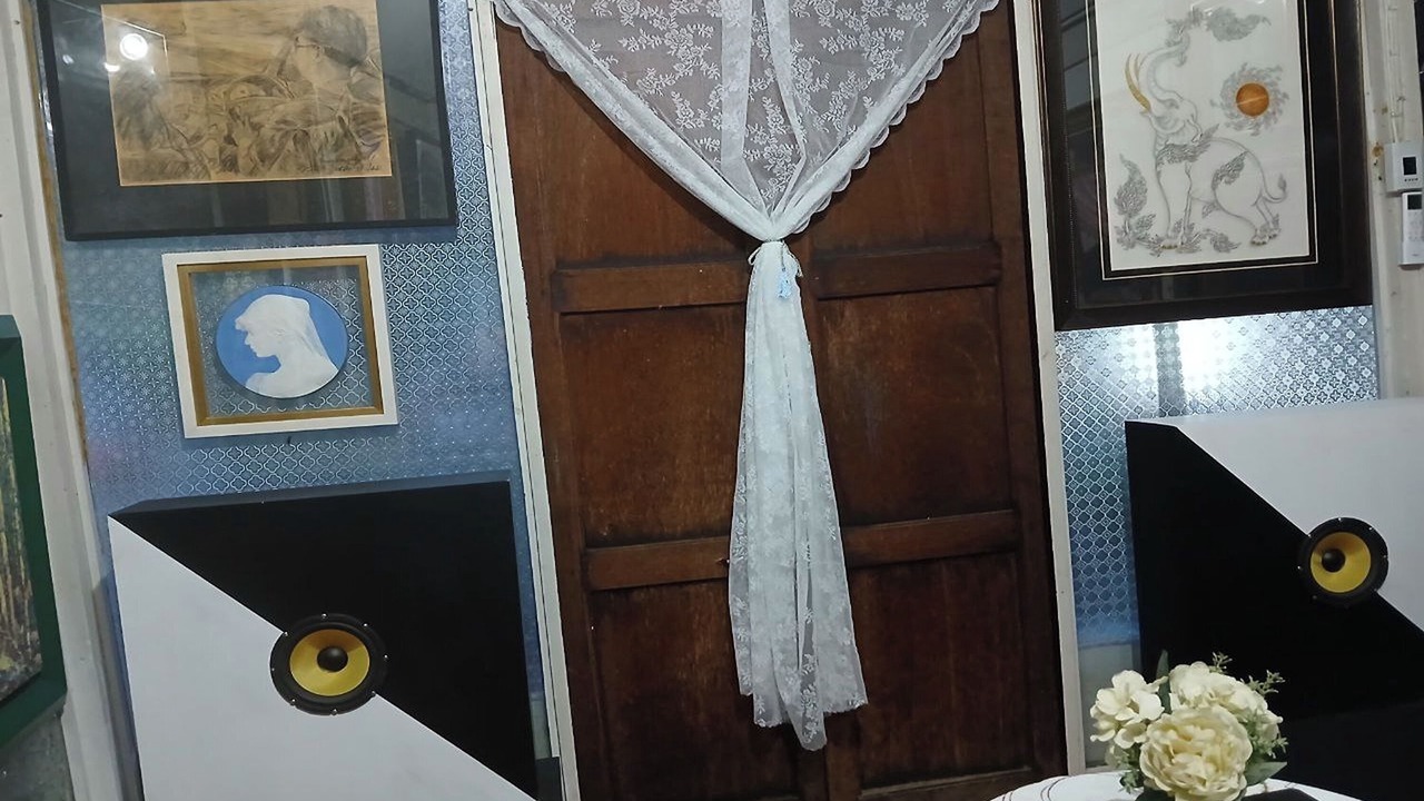 Photo of Bathroom in Dusit