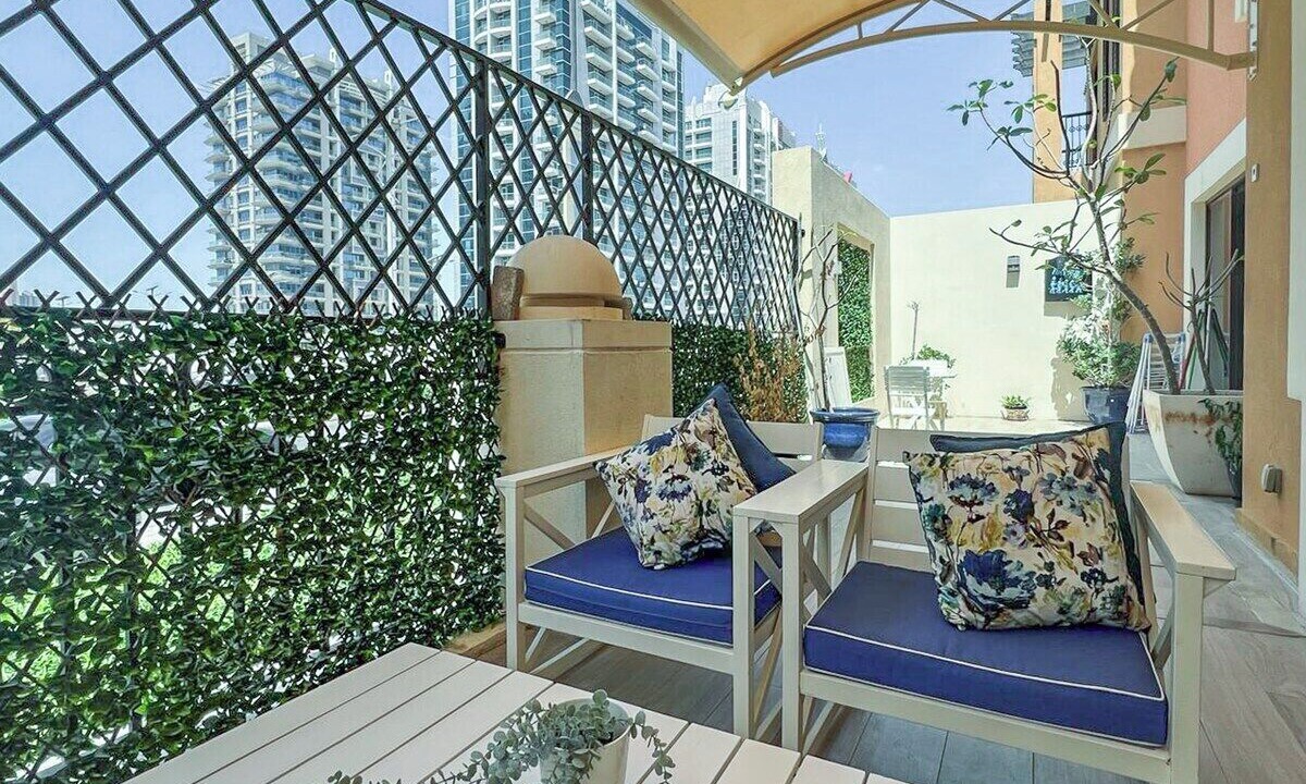 Photo of Patio Balcony in Dubai Sports City