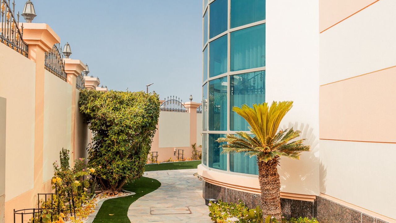 Photo of Outdoor in Jumeira 3