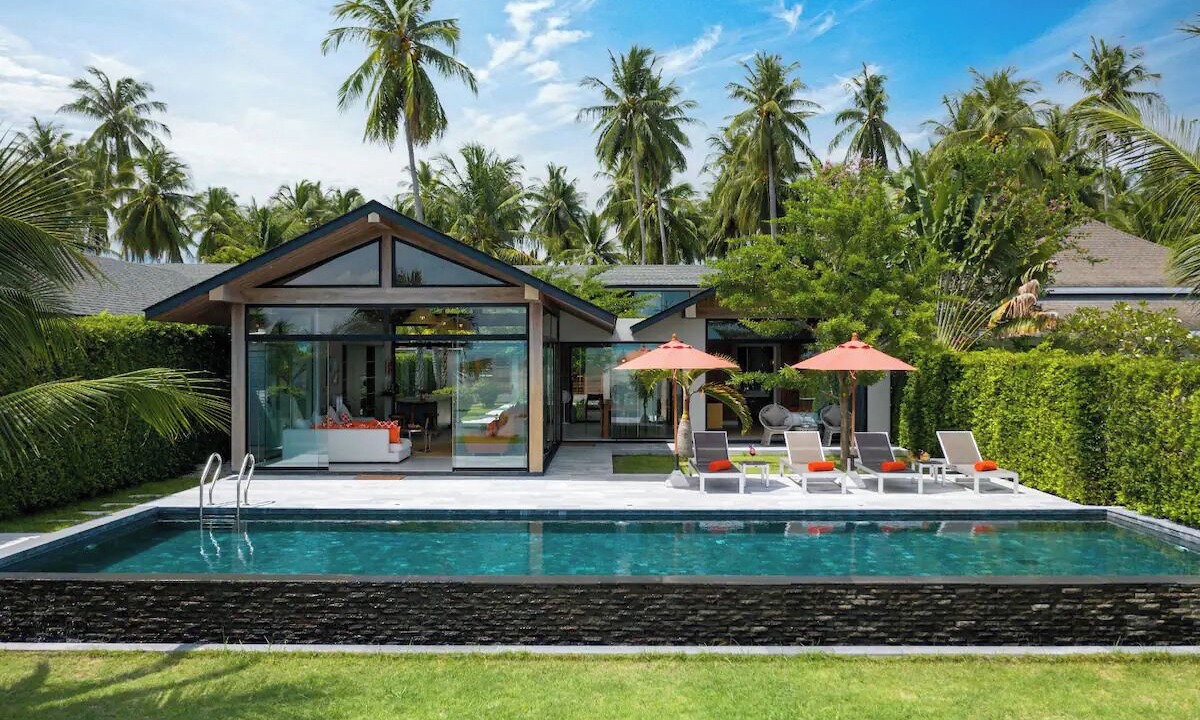 Photo of Outdoor in Laem Set