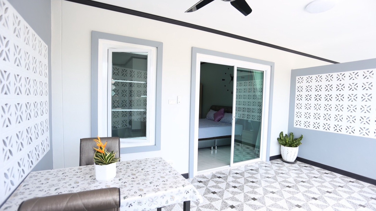 Photo of Outdoor in Phe