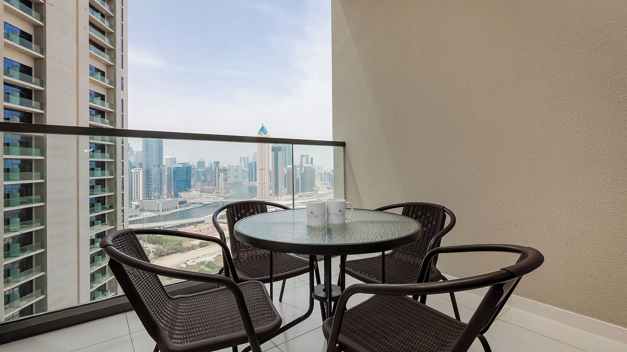 Photo of Patio Balcony in Sheikh Zayed Road