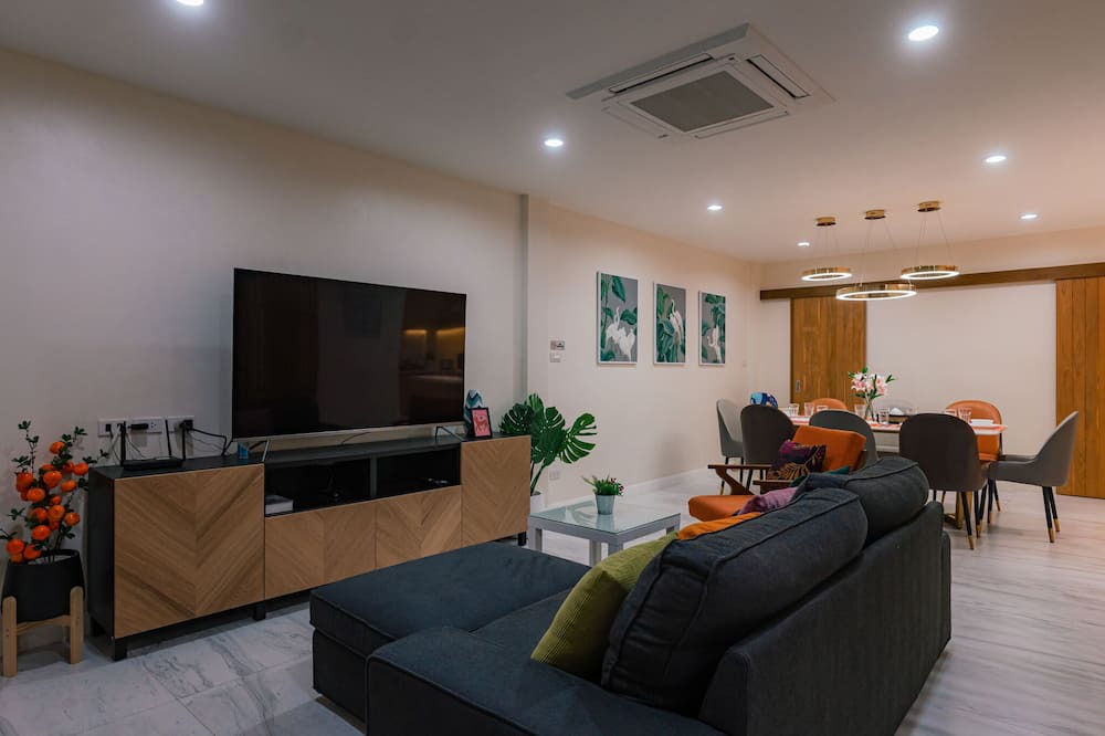 Photo of Livingroom in Bangkok Central Business District