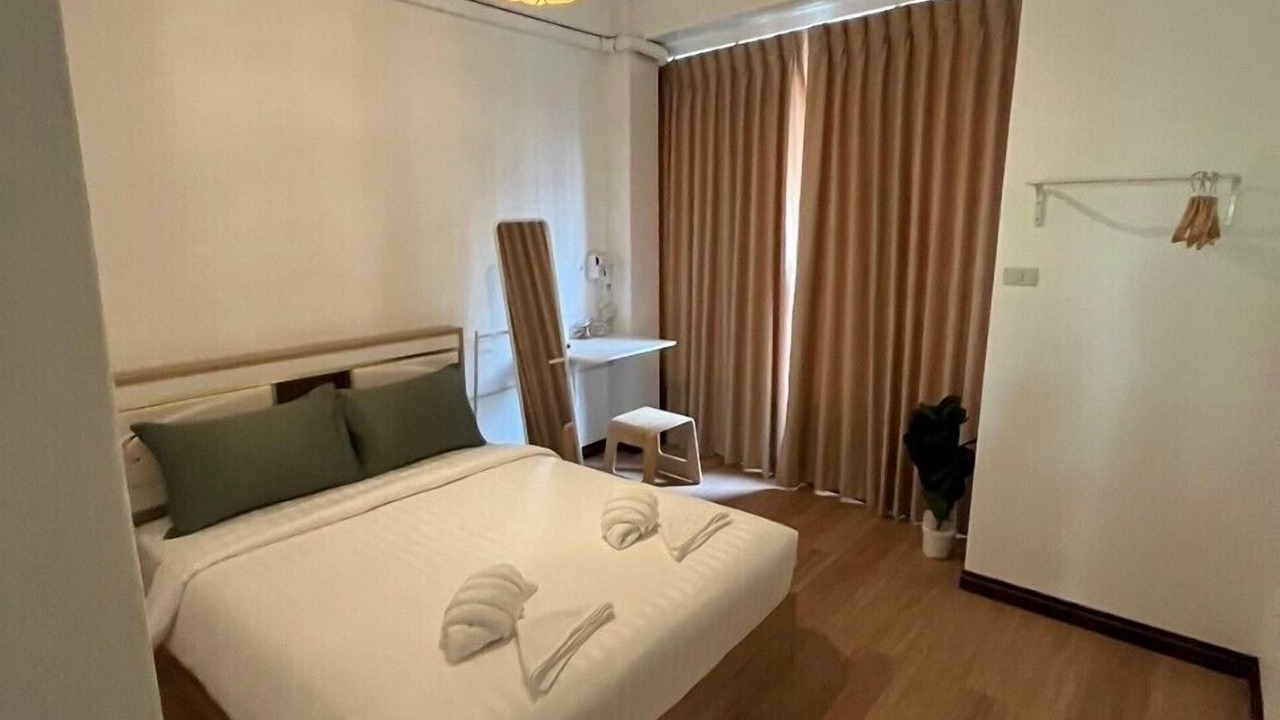 Photo of Bedroom in Talat Yot