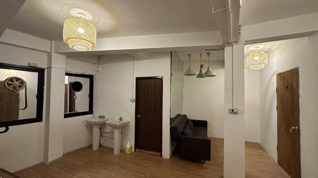 Photo of Bedroom in Talat Yot