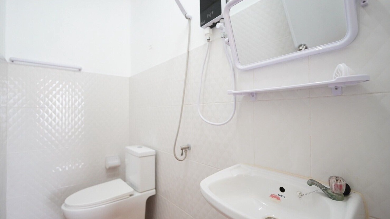 Photo of Bathroom in Chom Phon