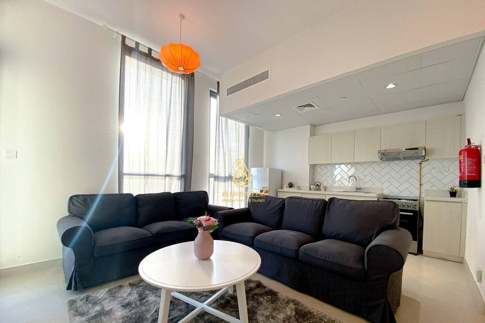 Photo of Livingroom in Jumeirah Village Triangle