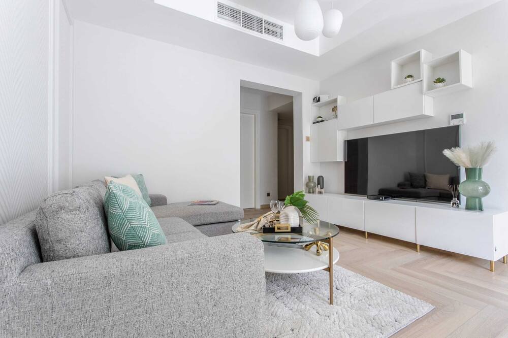 Photo of Livingroom in Al Barsha