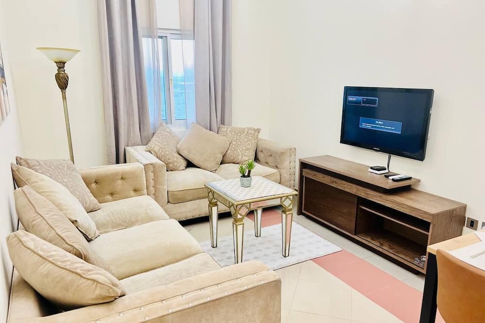 Photo of Livingroom in Al Qusais