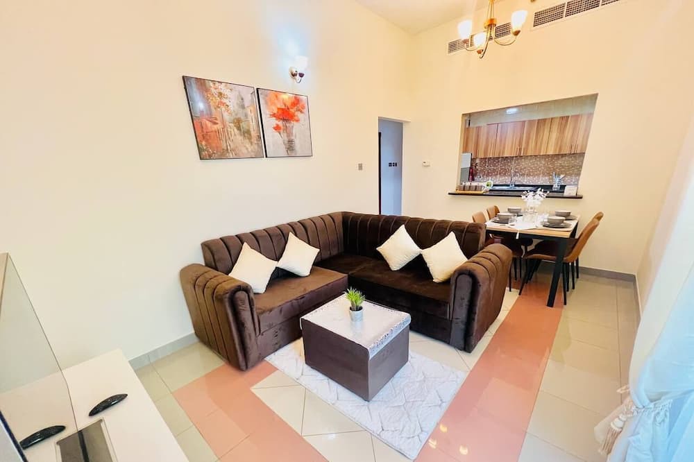 Photo of Livingroom in Al Qusais