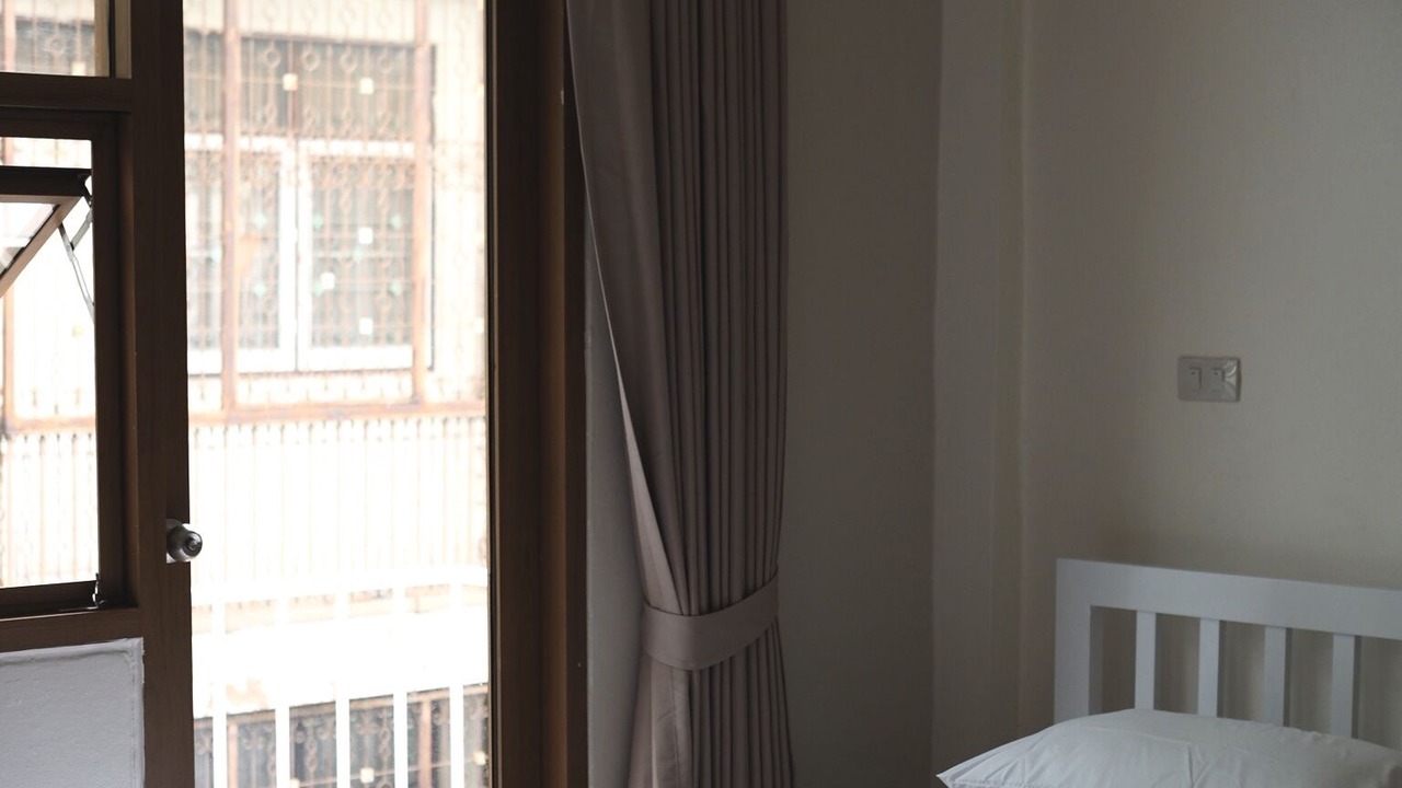 Photo of Bedroom in Bang Lamphu Lang