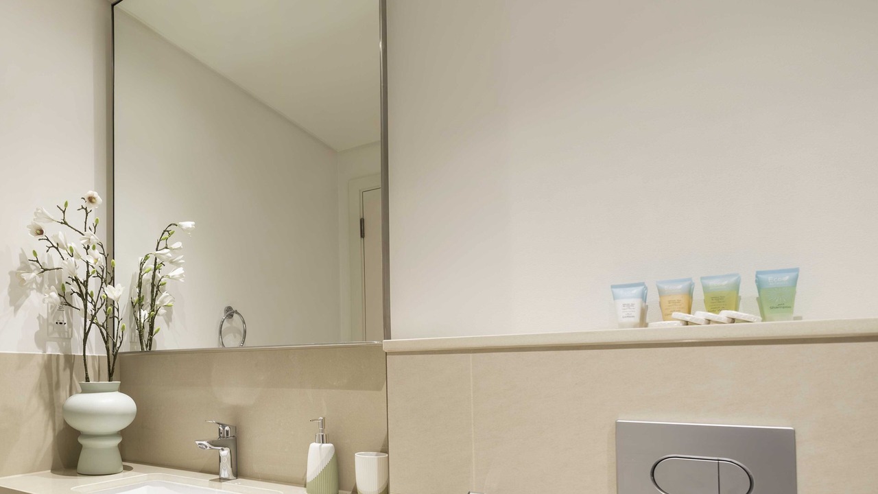 Photo of Bathroom in Za'abeel 2