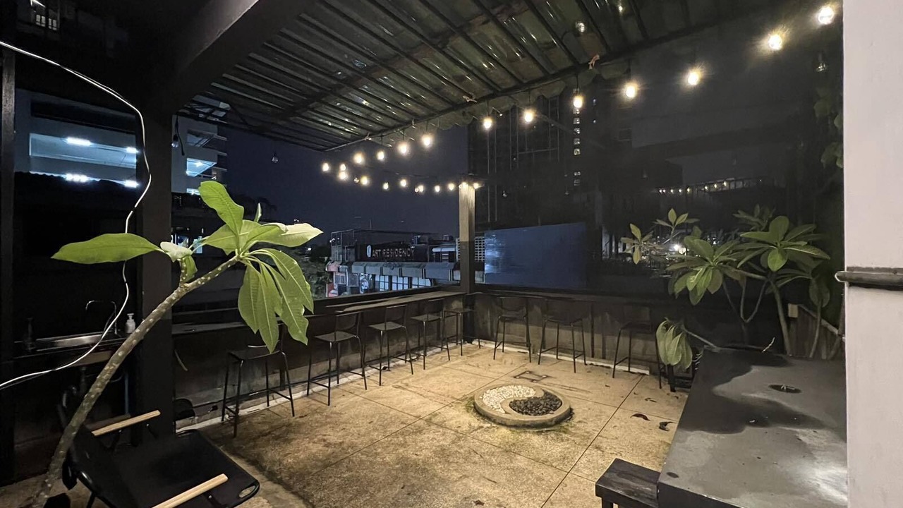 Photo of Livingroom in Phra Khanong Nuea