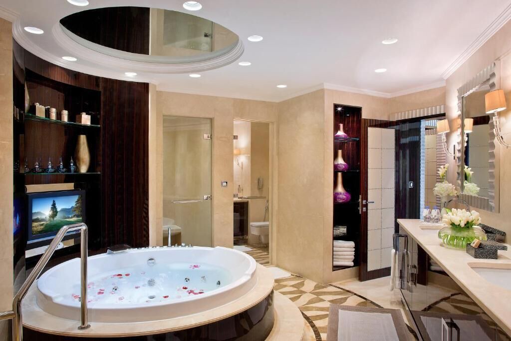 Photo of Bathroom in Garhoud