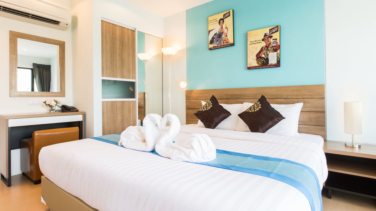 Photo of Bedroom in Khanna Yao