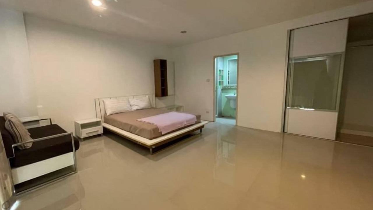 Photo of Bedroom in Bang Na