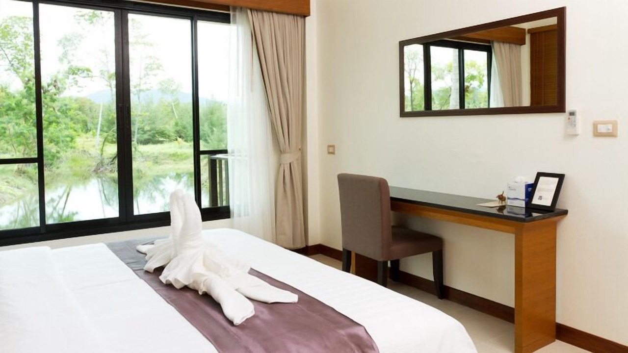 Photo of Bedroom in Khuk Khak Beach