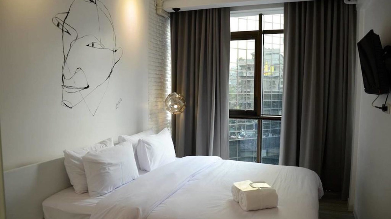 Photo of Bedroom in Khlong Toei Nuea