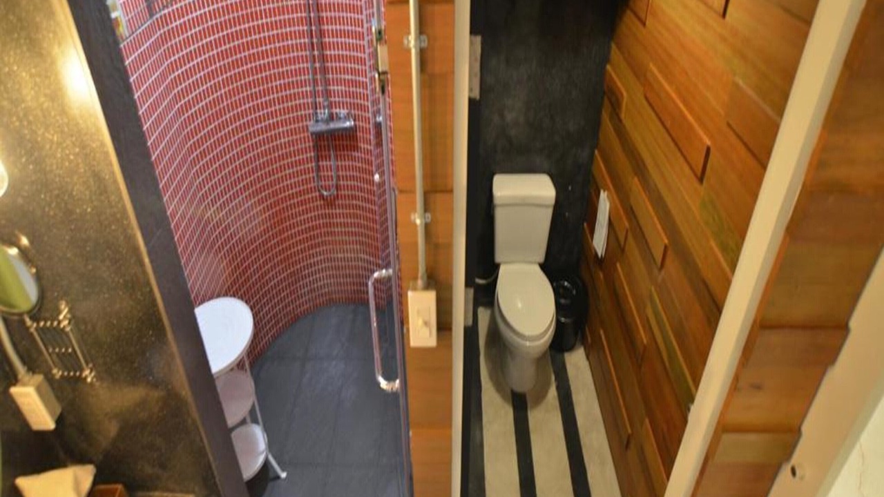 Photo of Bathroom in Yan Nawa