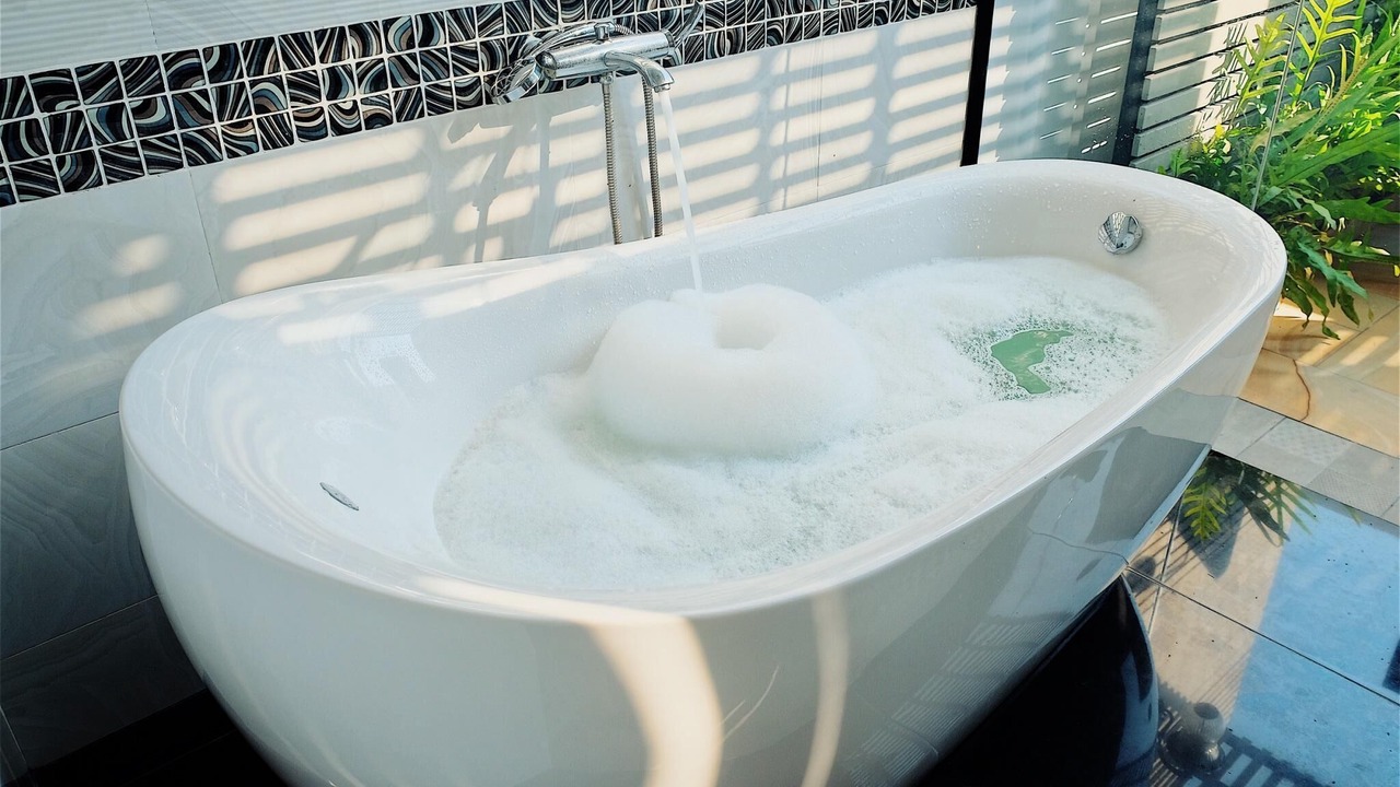 Photo of Bathroom in Saen Suk